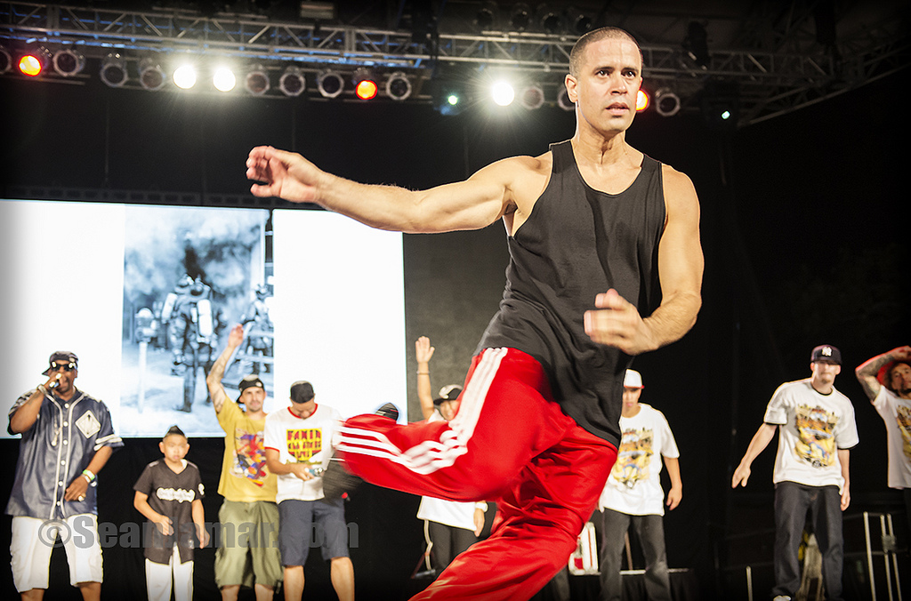 9430088864_a6c991fc8c_b