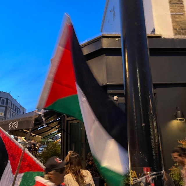 Anti-Genocide Protestors Hit Notting Hill Restaurant